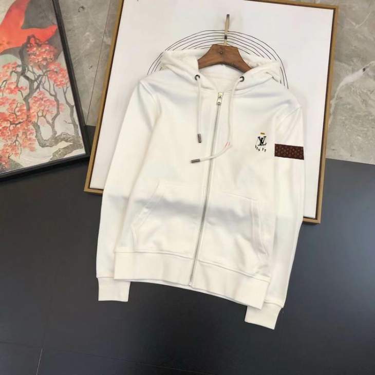 Picture of Louis Vuitton Jackets _SKULVM-3XL12yn18632538